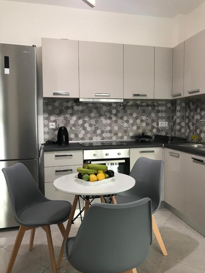 Cyclops Luxury Apartments Igoumenitsa Exteriör bild