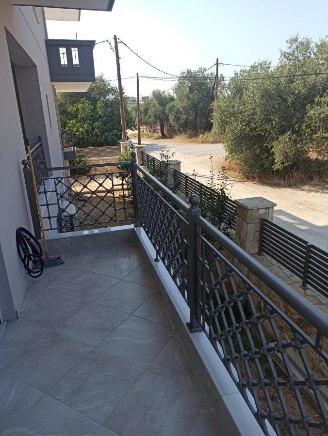Cyclops Luxury Apartments Igoumenitsa Exteriör bild