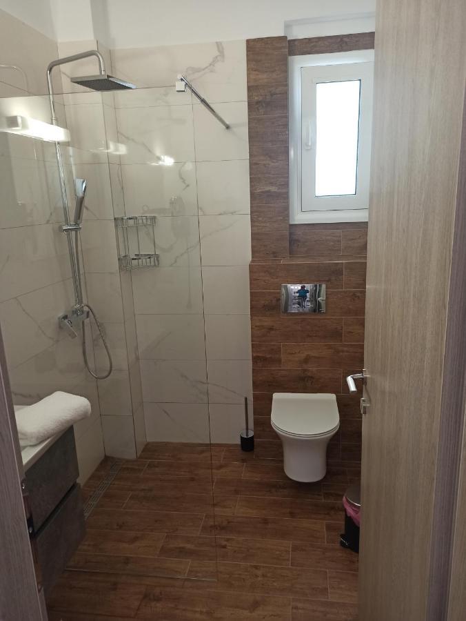 Cyclops Luxury Apartments Igoumenitsa Exteriör bild